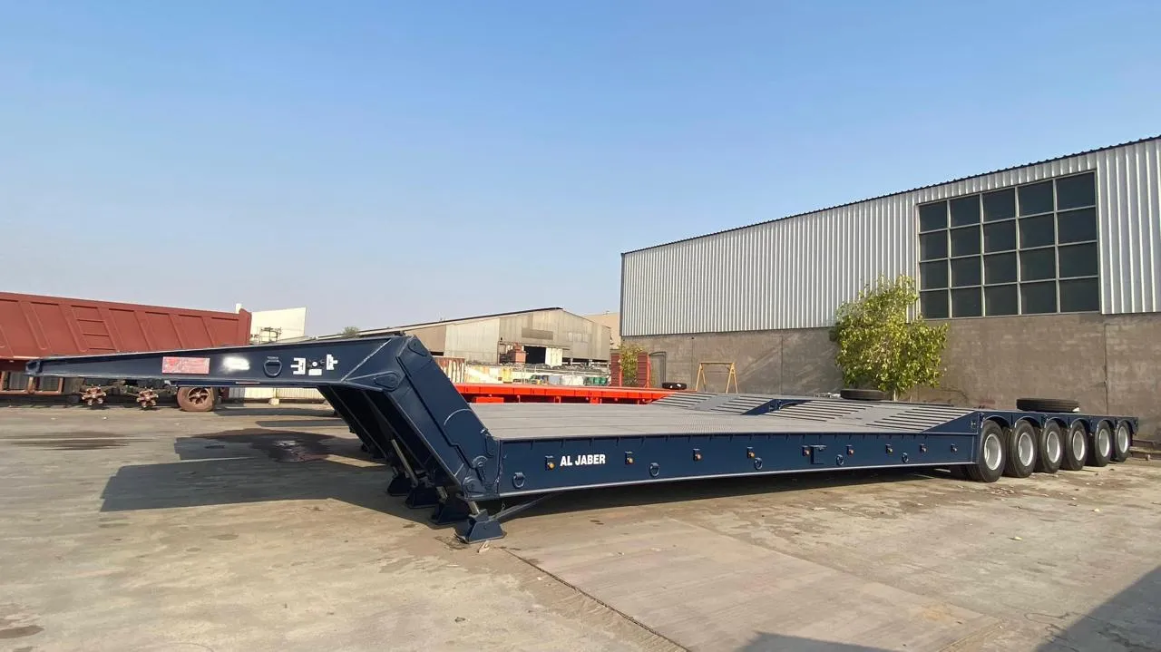 150-Ton Flatbed Low-Bed Trailer — view 3